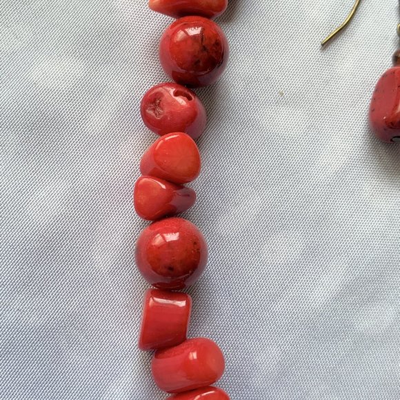 JEWELRY - 9" Apple red coral bead necklace earrings set silver pendant, western - Picture 7 of 8